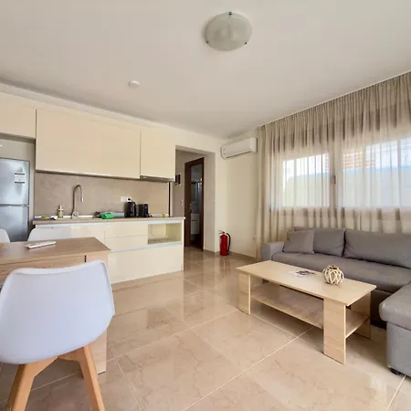 Seample Complex By Horizon Homes Apartmán