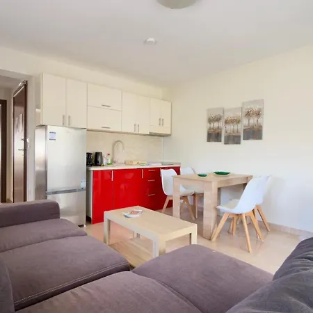 Seample Complex By Horizon Homes Ofrínion